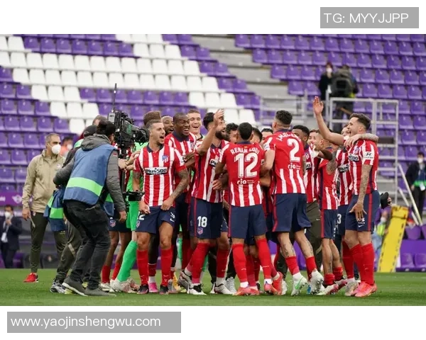 中超热潮:拜仁狂胜马竞四球大捷帽子戏法点燃全场激情 中超热潮:拜仁狂胜马竞四球大捷帽子戏法点燃全场激情