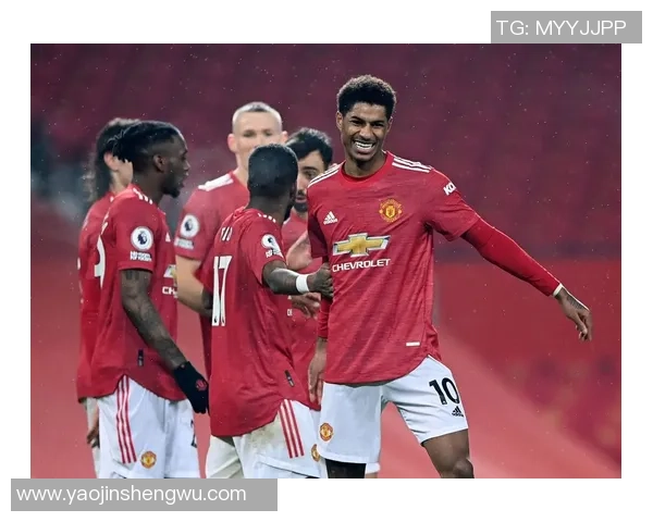 英超激战波尔图绝杀曼联补时进球引发全场狂欢与转会传闻