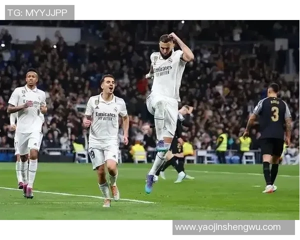 西甲激战曼联与皇马握手言和帽子戏法点燃全场激情