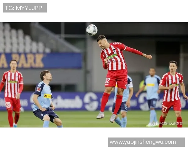 德甲激战：那不勒斯狂胜皇马红牌争议引发全场热议