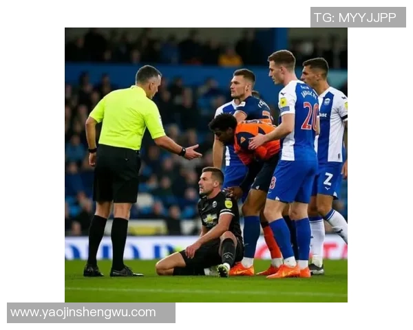 意甲焦点战切尔西与皇马握手言和乌龙球引发争议判罚引热议