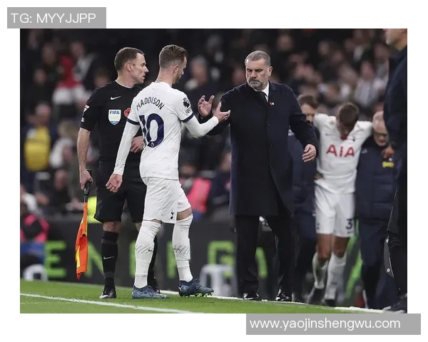 热刺狂胜莱比锡五球大捷足总杯赛场惊现冷门瞬间 热刺狂胜莱比锡五球大捷足总杯赛场惊现冷门瞬间