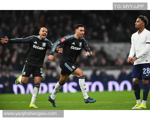 足总杯激战巴黎圣日耳曼与热刺0比0平红牌争议引发全场热议