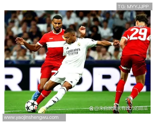 欧冠焦点战：里昂逆转拜仁的精彩瞬间与战术解析