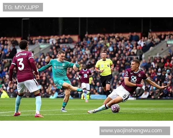 世界杯激战马竞与本菲卡平局点球大战引发全场狂欢与转会热议 世界杯激战马竞与本菲卡平局点球大战引发全场狂欢与转会热议