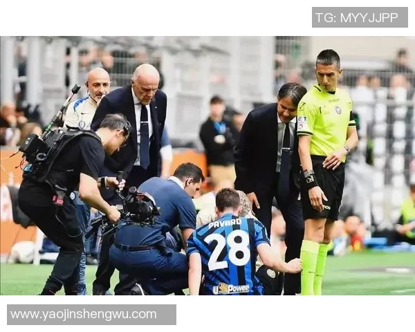 国王杯惊心动魄国米绝杀尤文图斯引发争议判罚全场沸腾