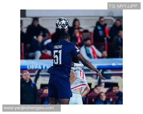 欧冠激战:巴黎圣日耳曼小胜皇马红牌争议引发全场热议与战术分析 欧冠激战:巴黎圣日耳曼小胜皇马红牌争议引发全场热议与战术分析