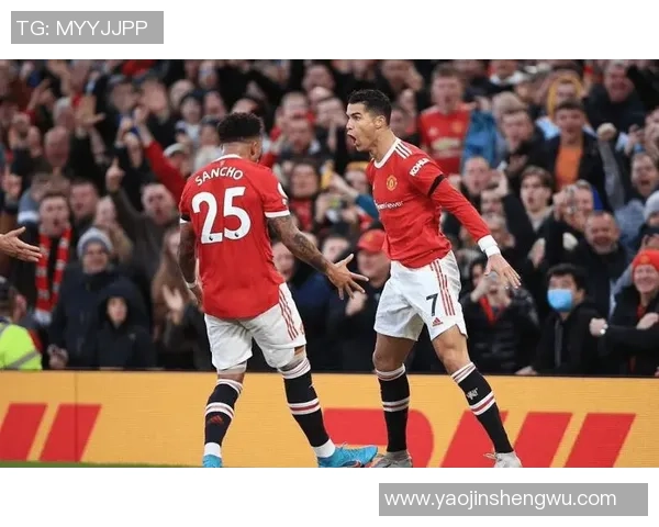 西甲激情对决尤文图斯大胜曼联帽子戏法引发全场狂欢